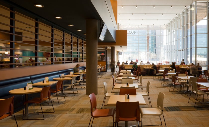 2_Univ-of-Phoenix-Apollo-Riverpoint