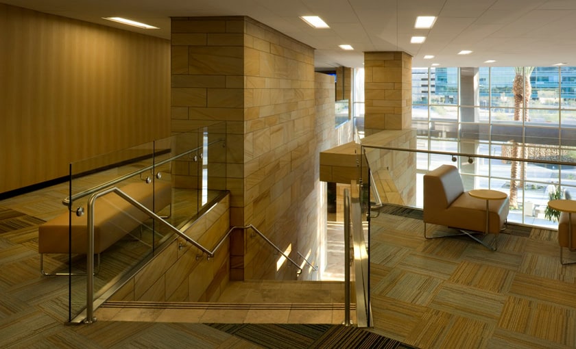 5_Univ-of-Phoenix-Apollo-Riverpoint